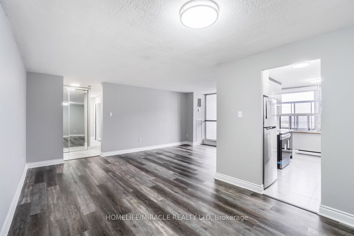 15 Kensington Rd, #1703