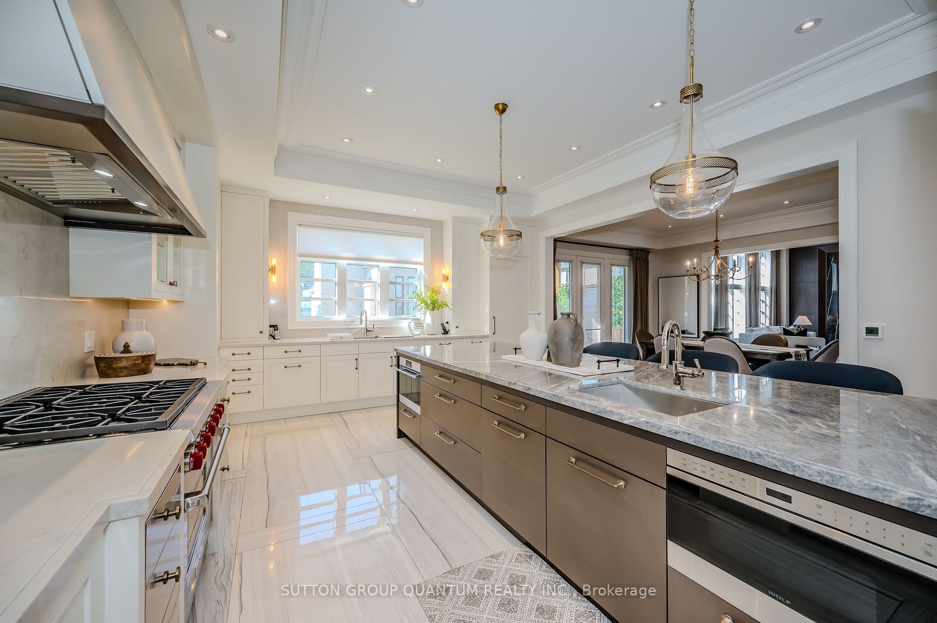 1207 Lakeshore Rd W
