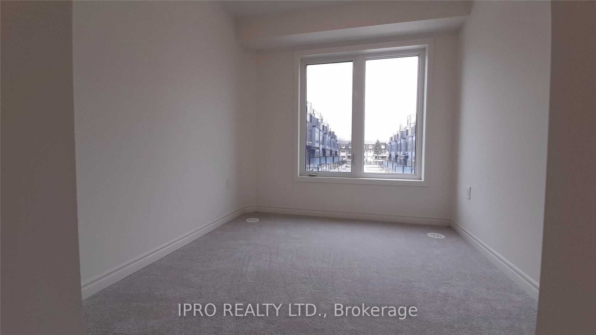 1150 Stroud Lane, #4