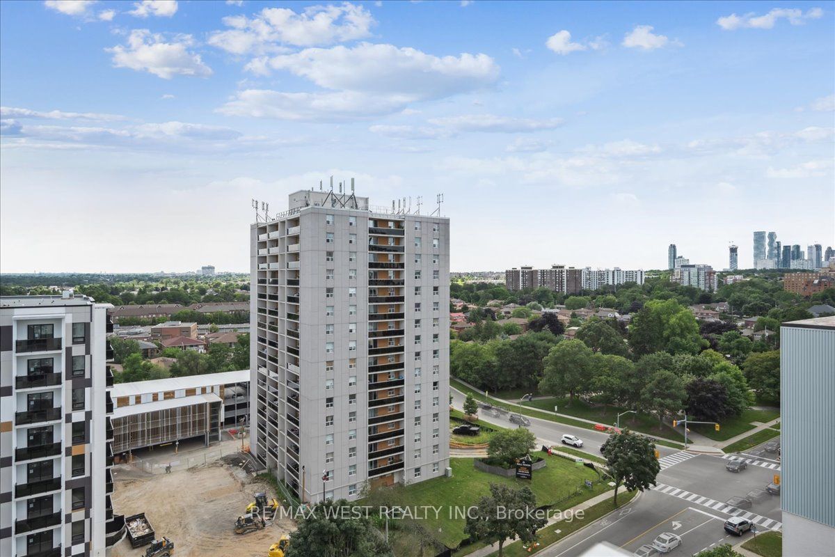 2345 Confederation Pkwy, #Ph3
