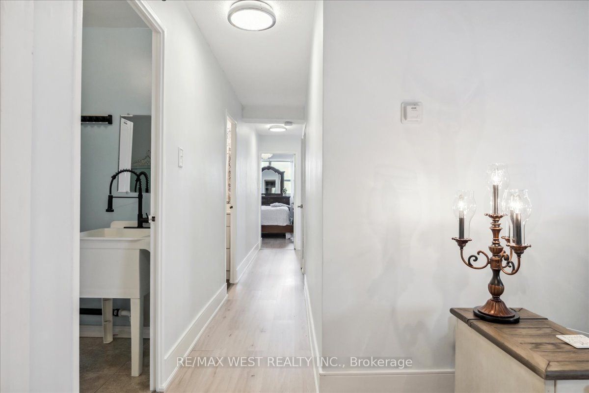 2345 Confederation Pkwy, #Ph3