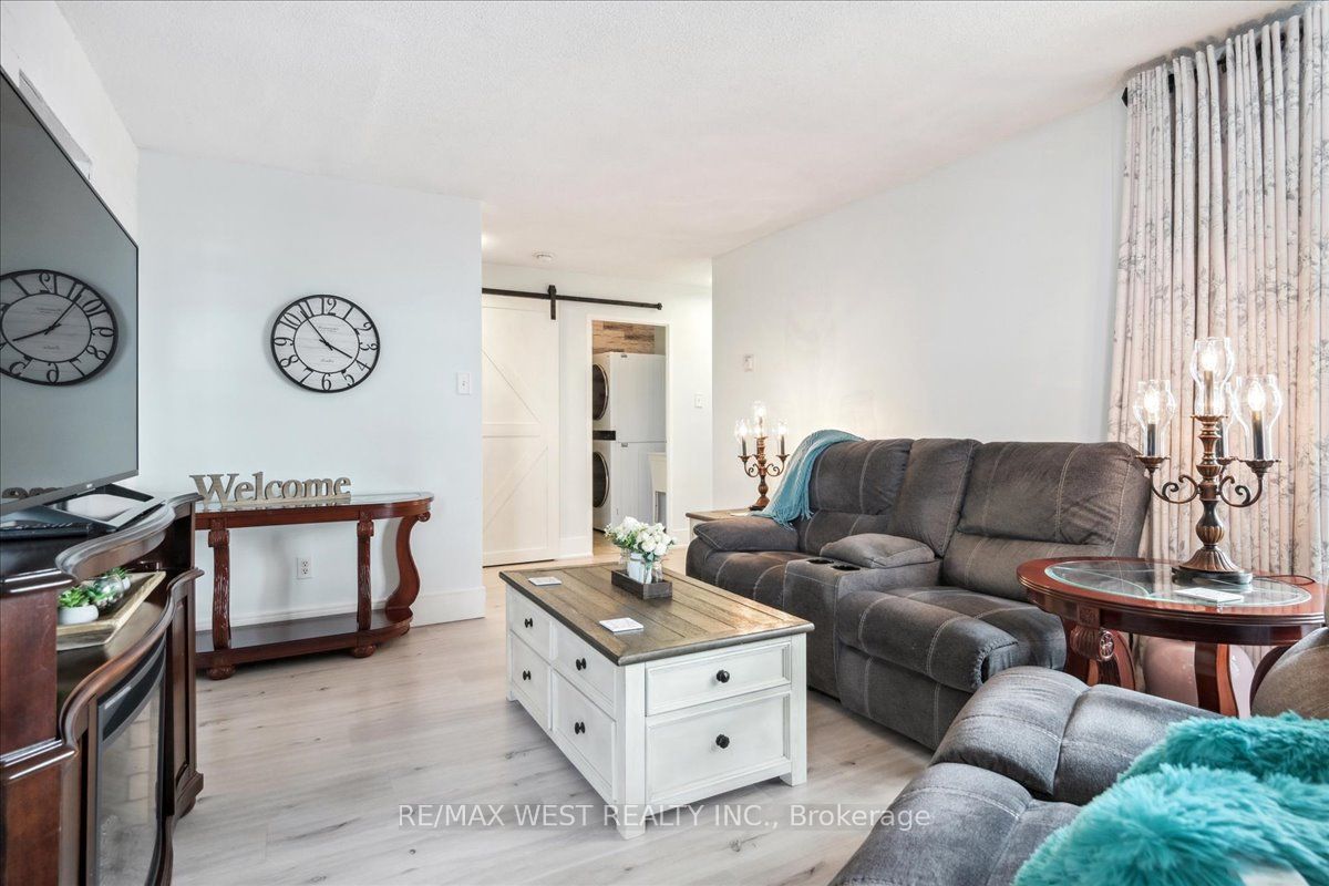 2345 Confederation Pkwy, #Ph3