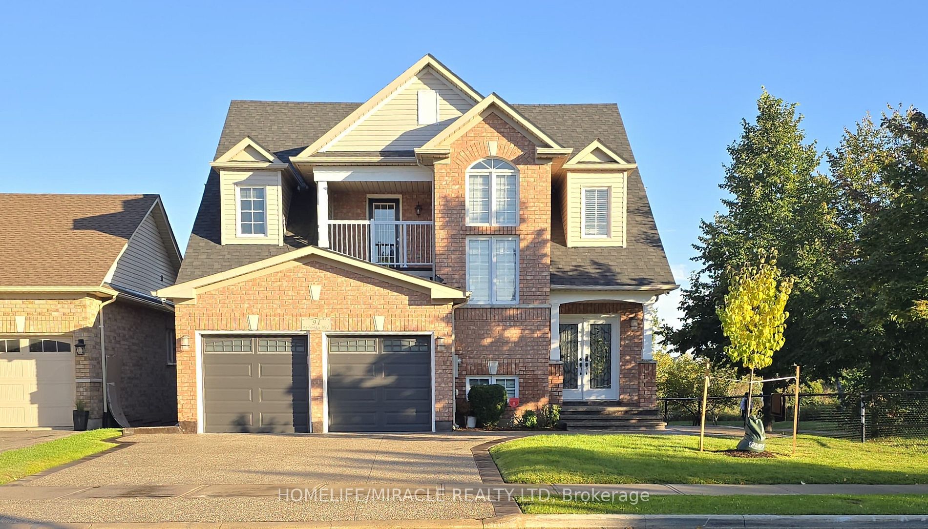 91 Earlsbridge Blvd