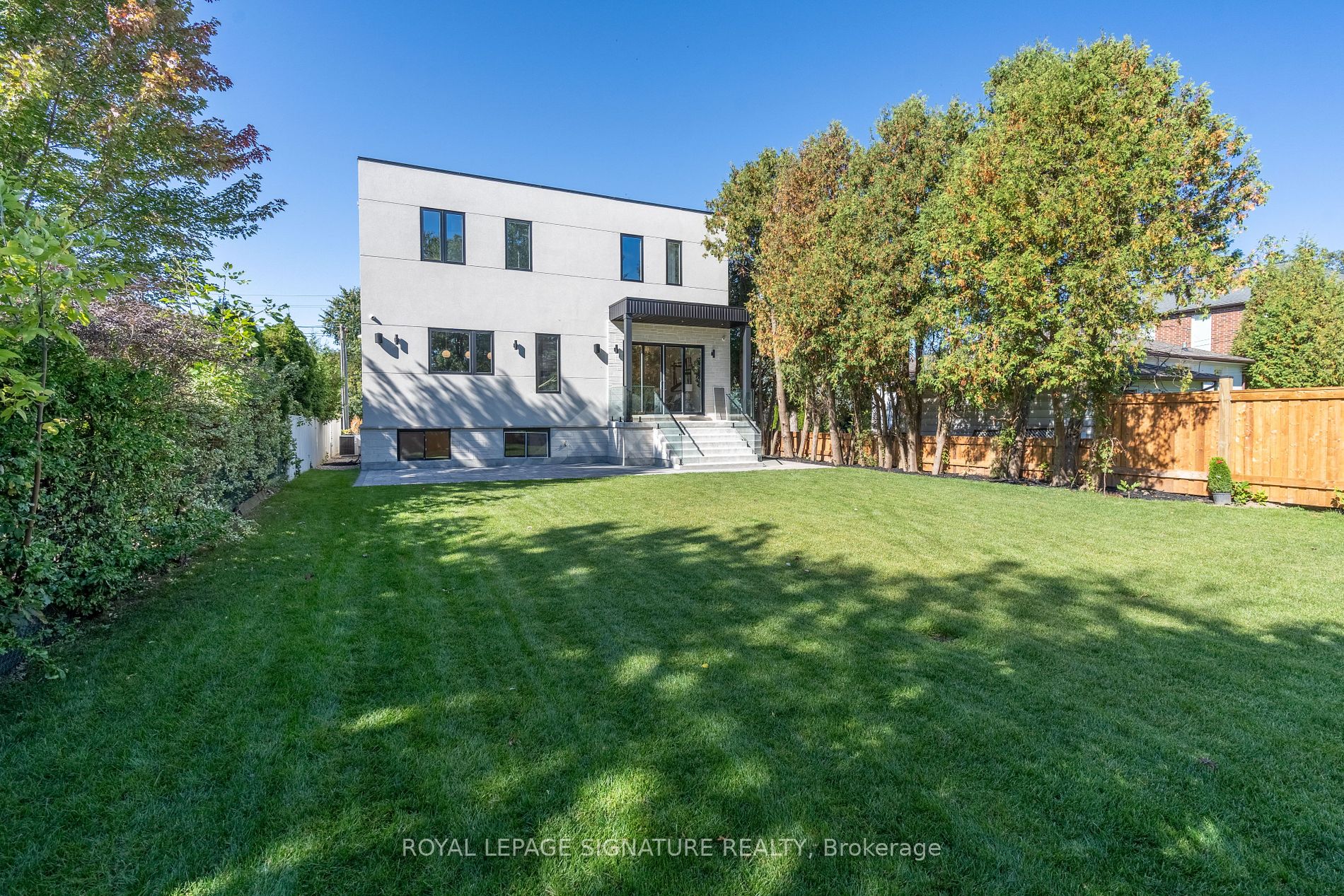2346 Rebecca St