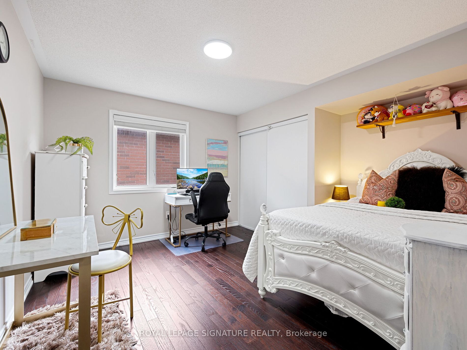 338 Trudeau Dr
