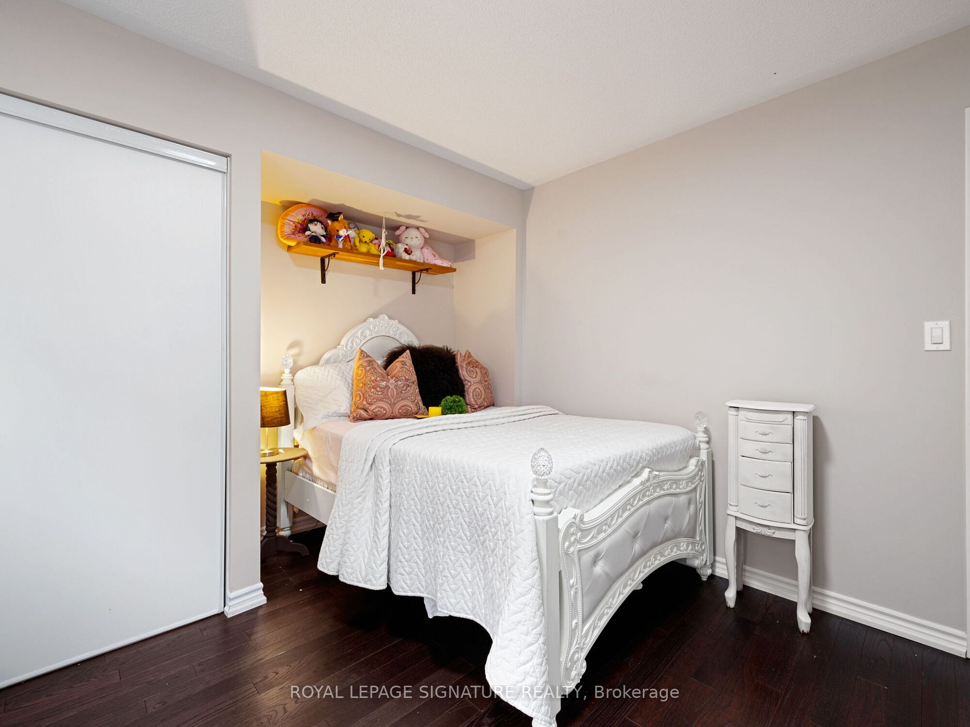 338 Trudeau Dr