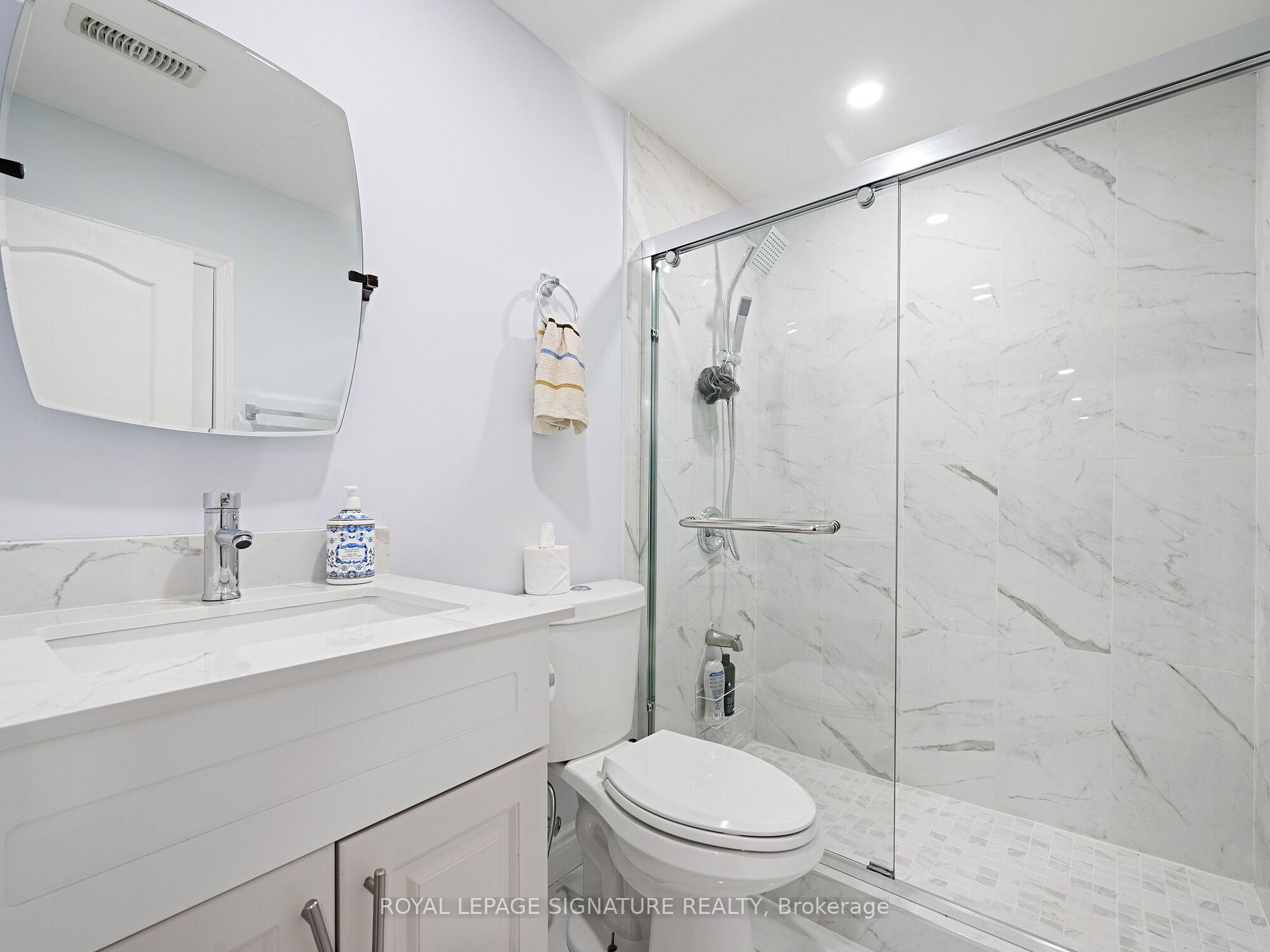 338 Trudeau Dr