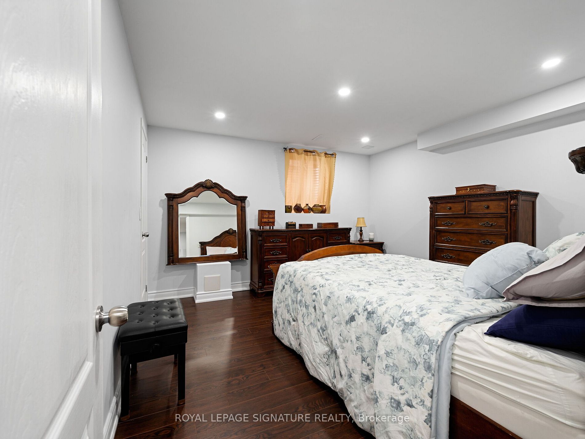 338 Trudeau Dr