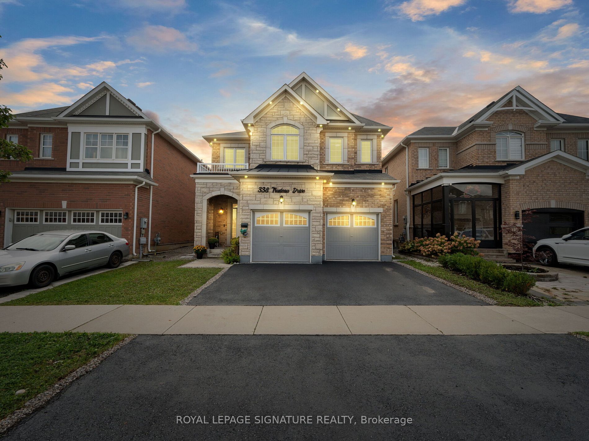 338 Trudeau Dr