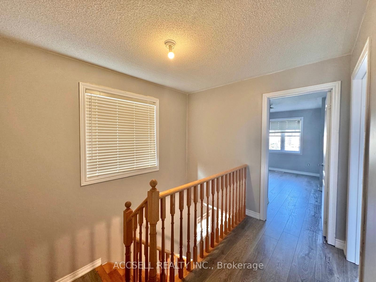 43 Banbridge Cres