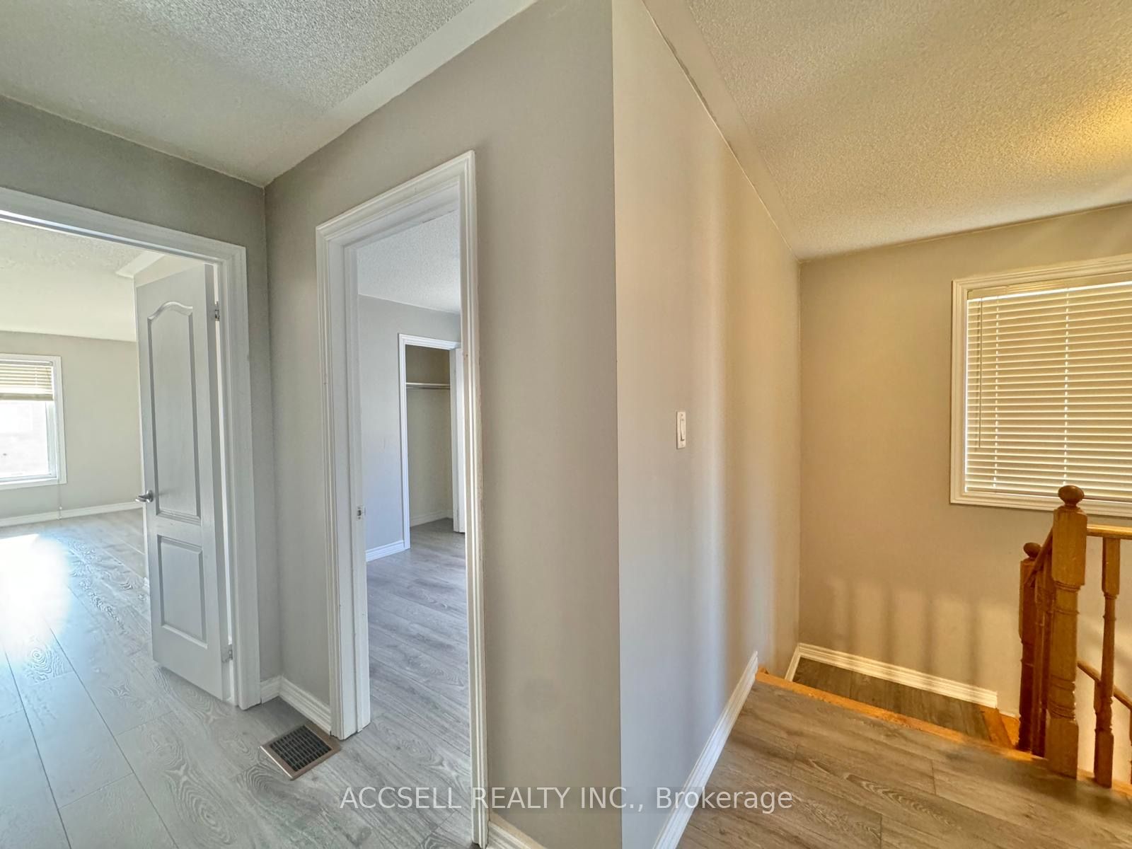 43 Banbridge Cres
