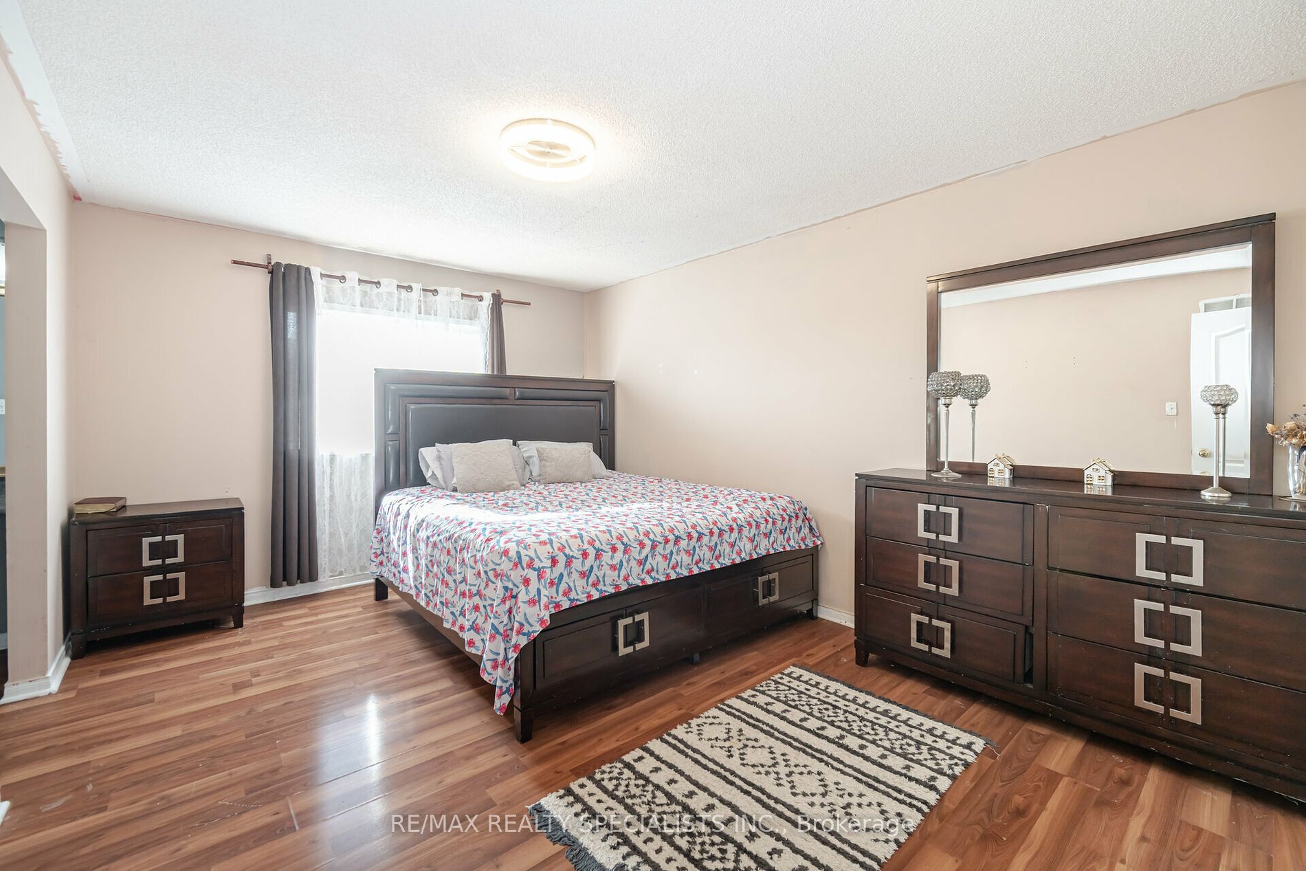 44 Kershaw St
