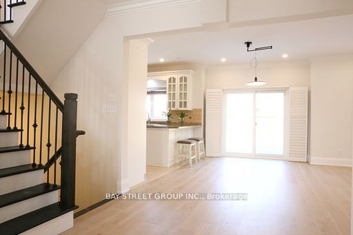 2309 Coronation Dr