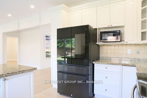 2309 Coronation Dr