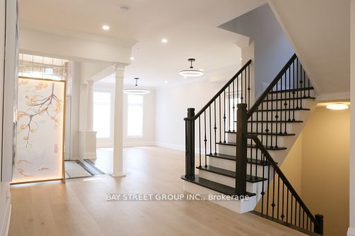 2309 Coronation Dr