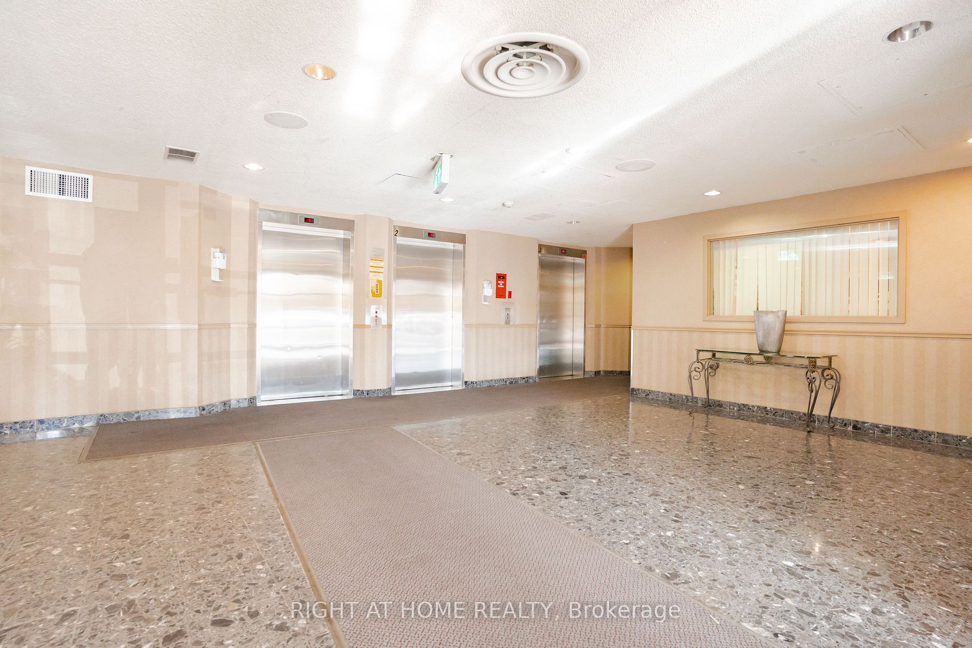 35 Trailwood Dr, #513