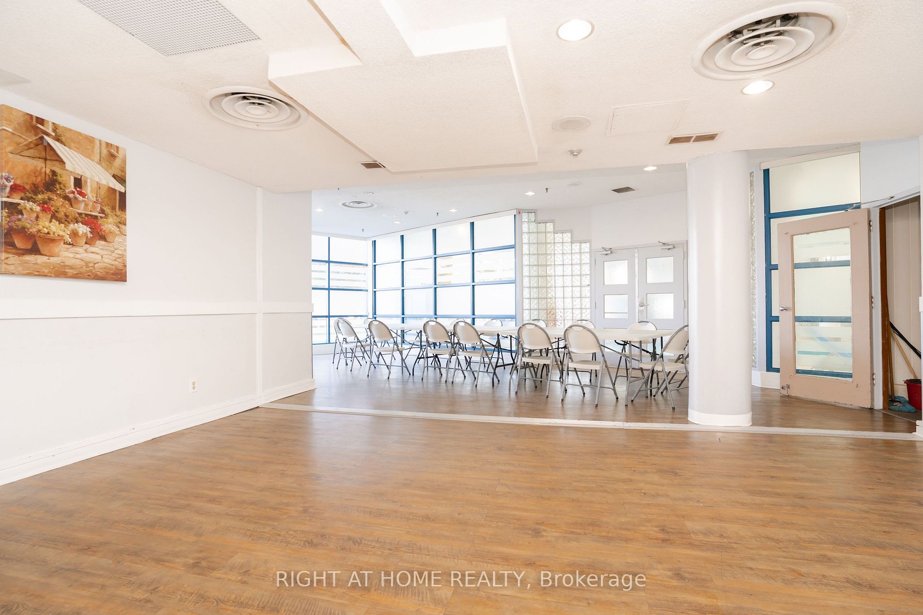 35 Trailwood Dr, #513