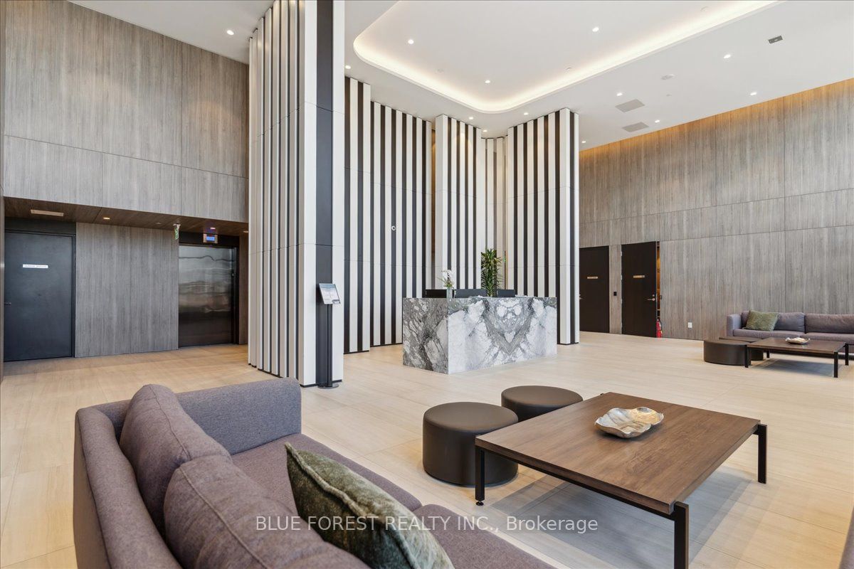 220 MISSINNIHE Way, #1301