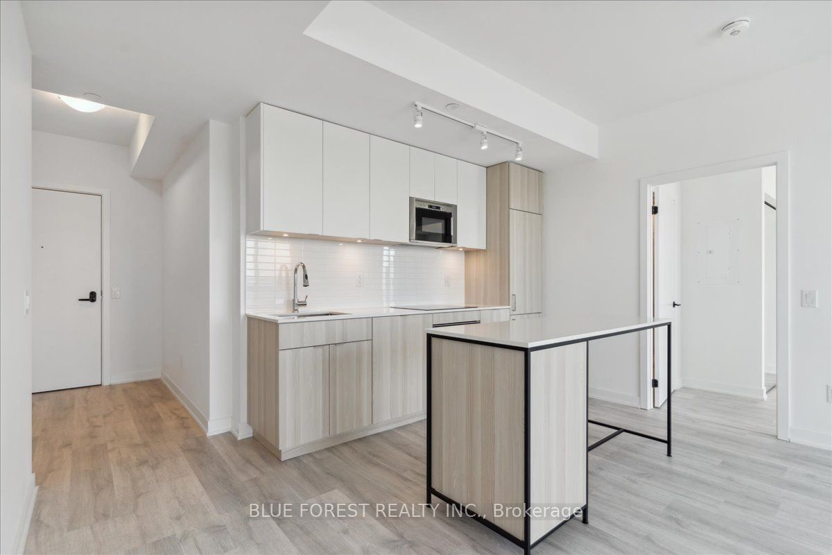 220 MISSINNIHE Way, #1301