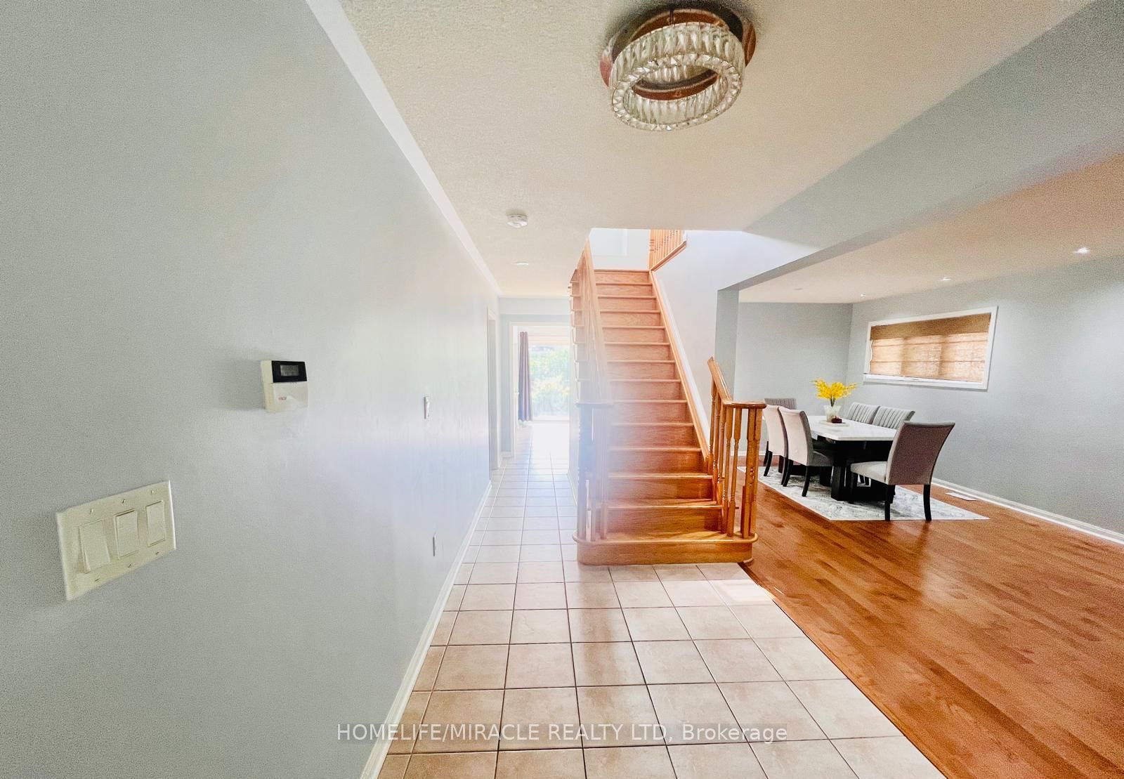 6 Mistybrook Cres