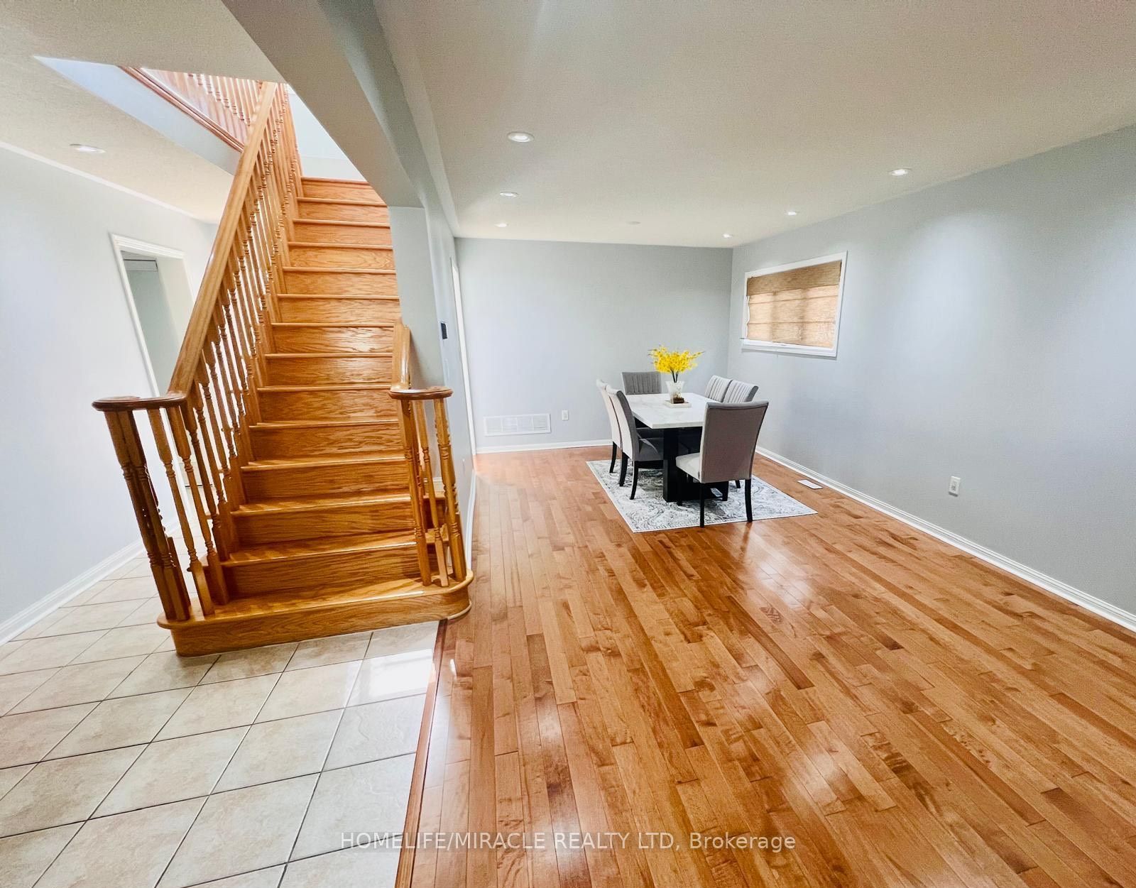 6 Mistybrook Cres