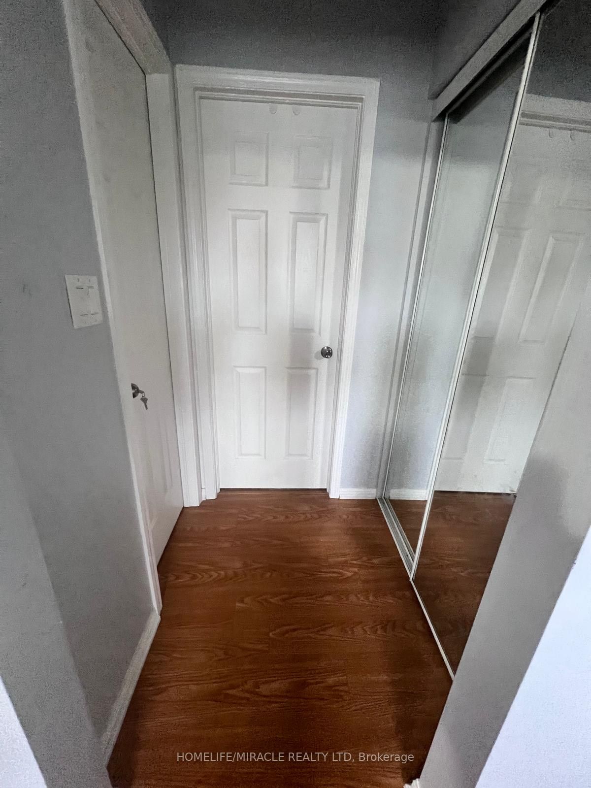 6 Mistybrook Cres