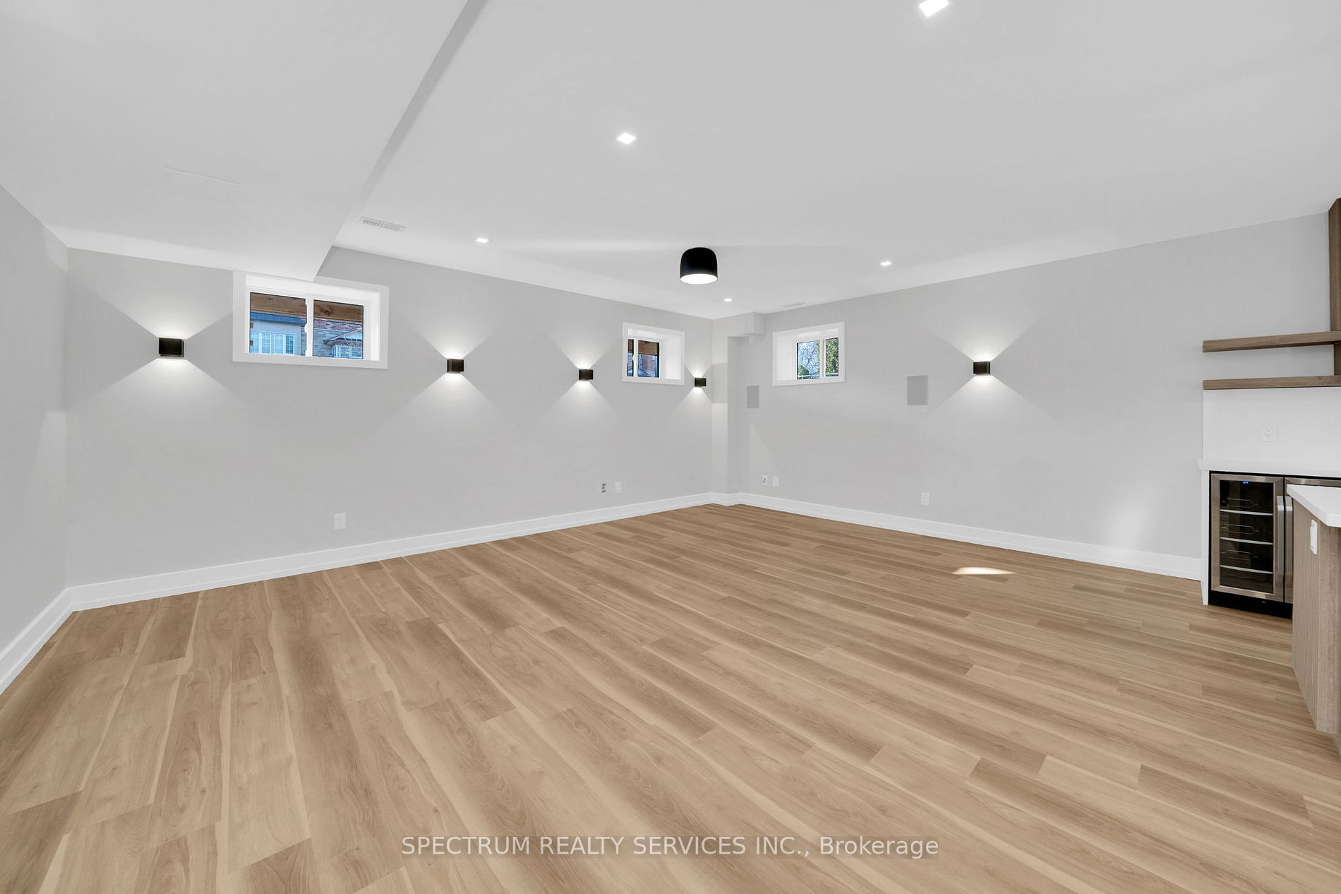 102 Stayner Ave