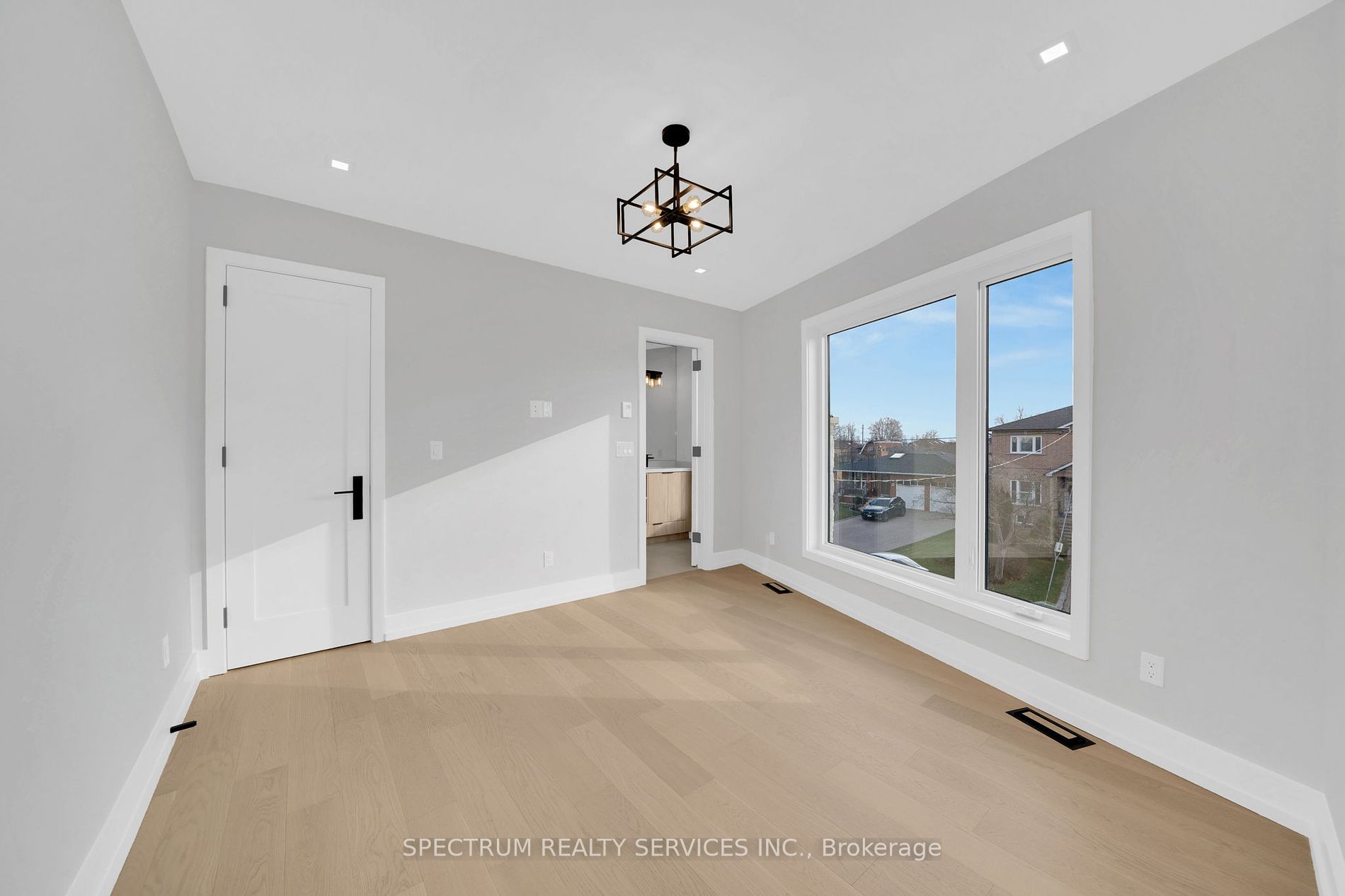 102 Stayner Ave