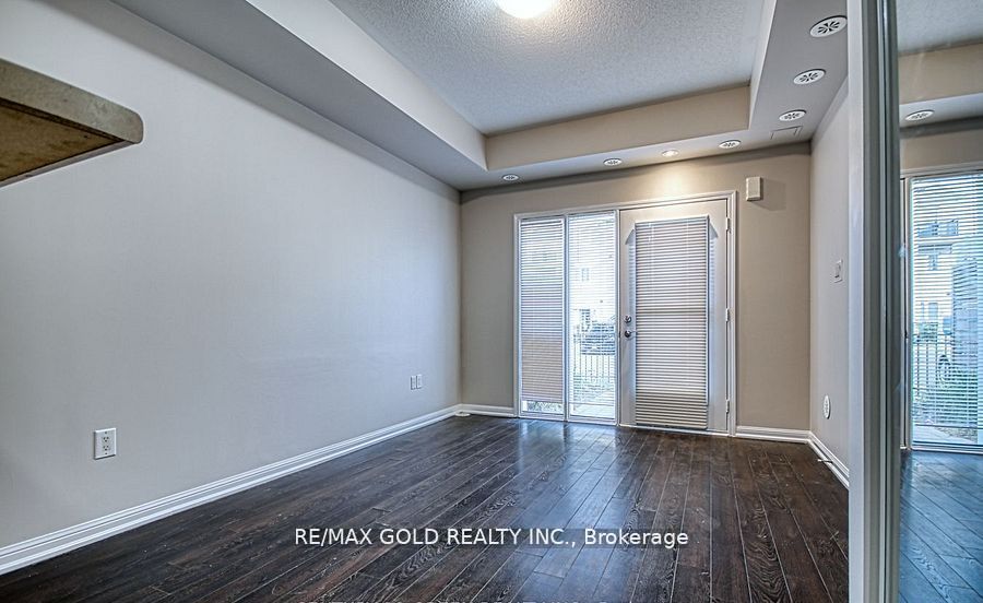 250 Sunny Meadow Blvd, #118