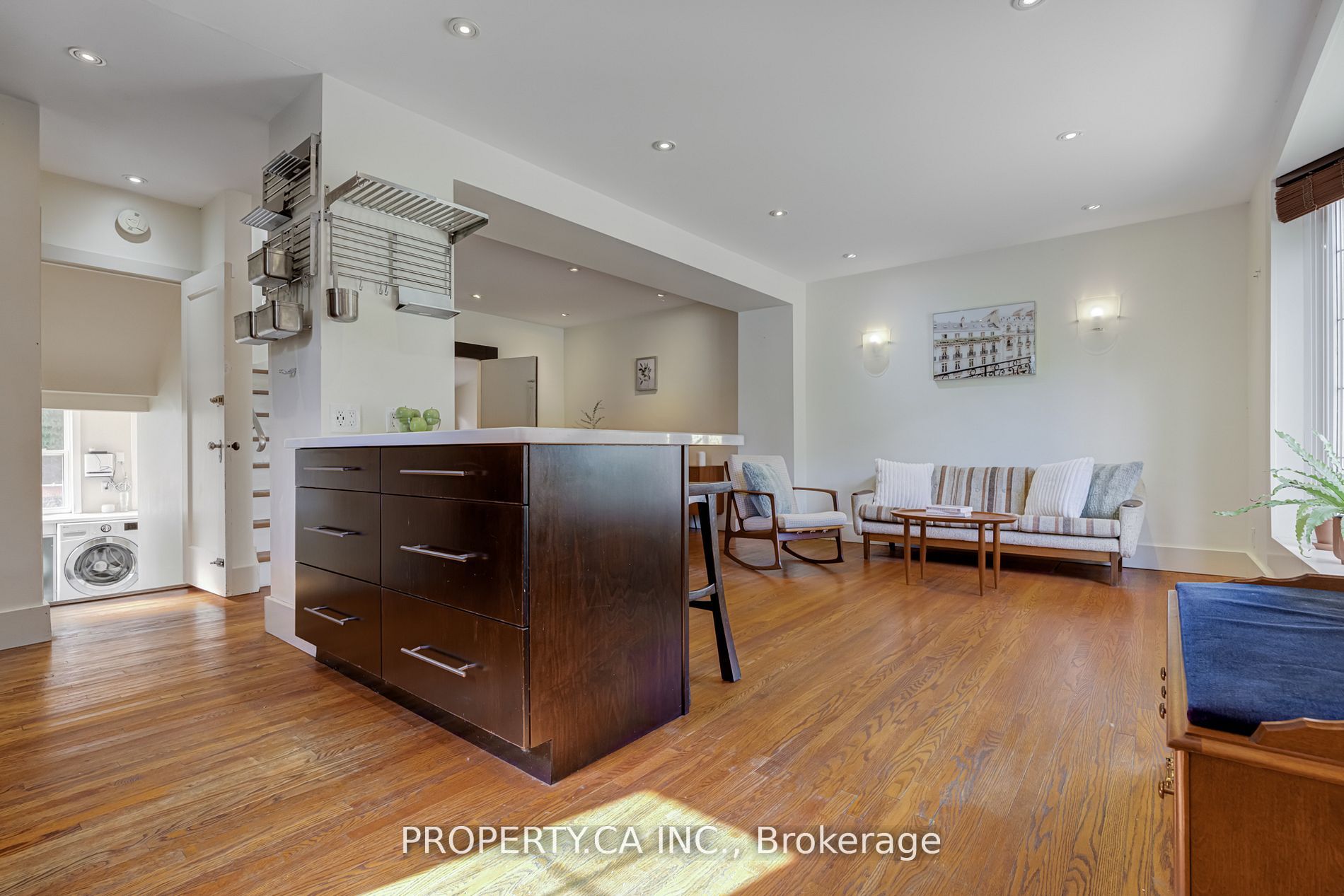 50 South Kingsway