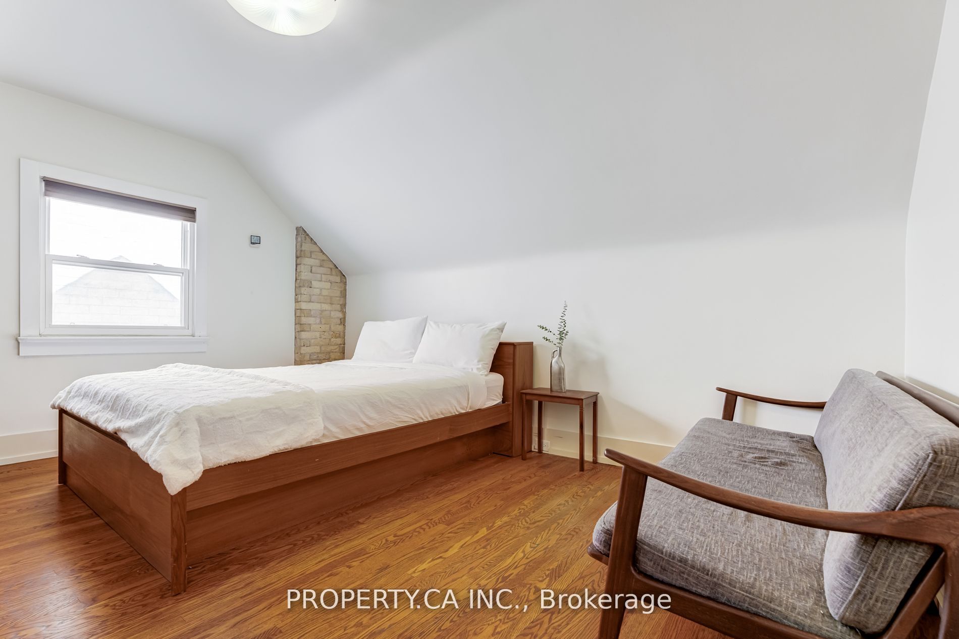 50 South Kingsway