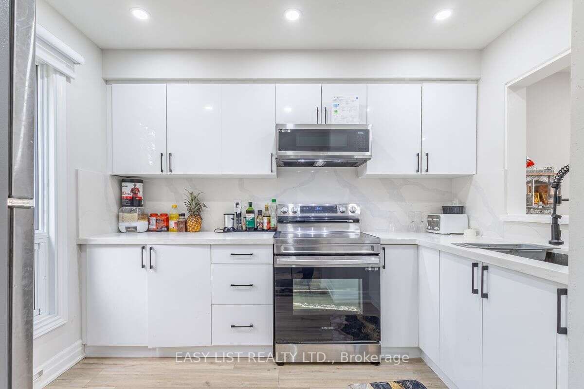 1517 Elm Rd, #10