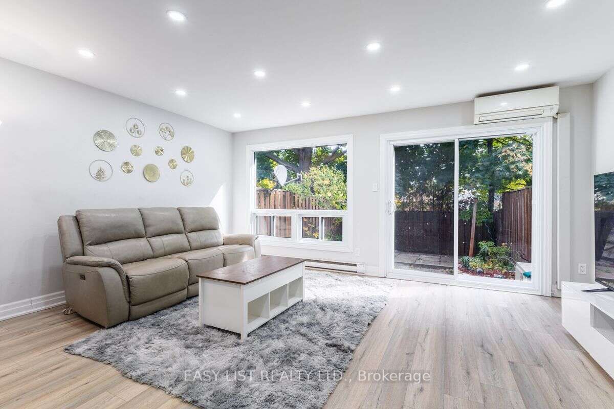 1517 Elm Rd, #10