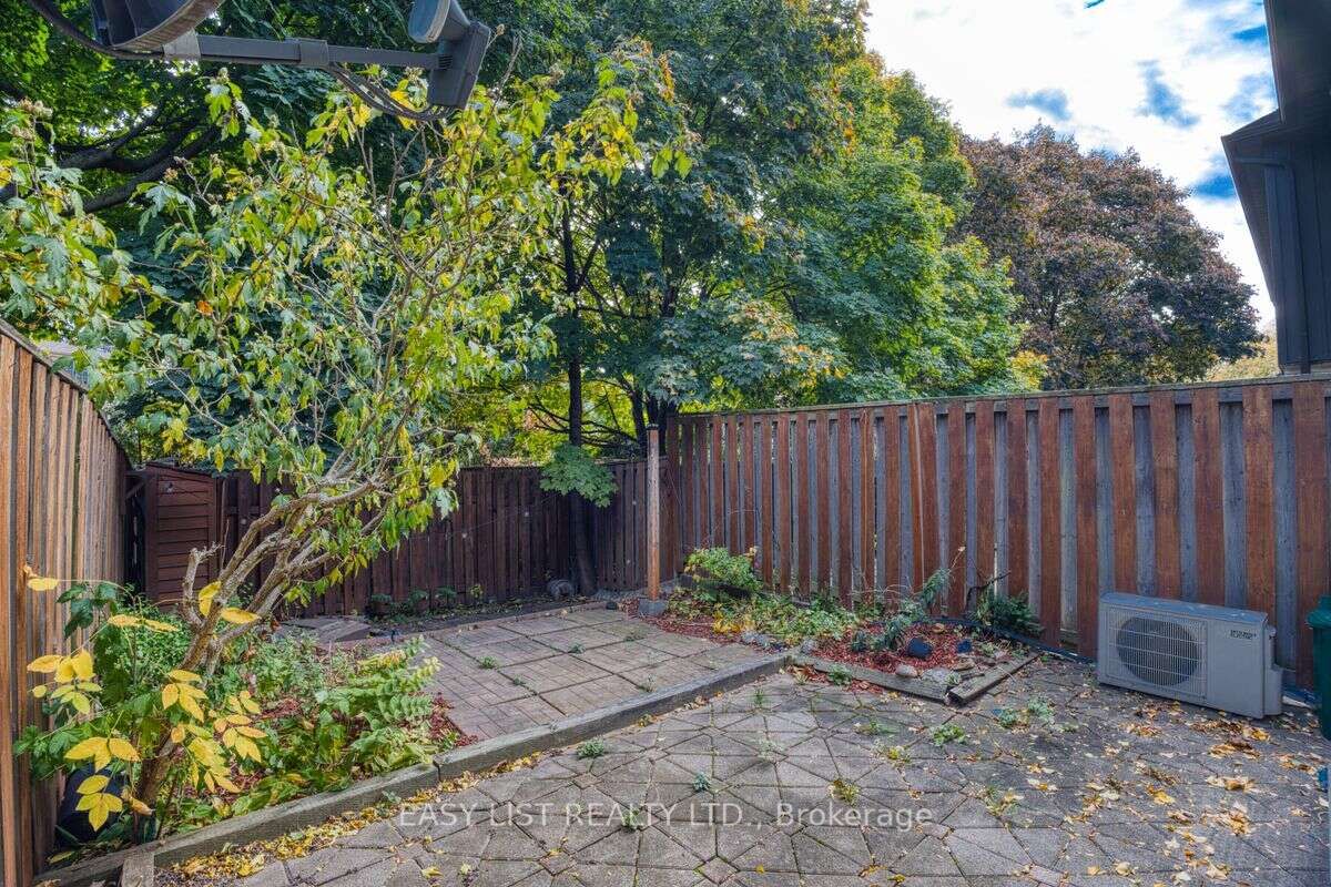1517 Elm Rd, #10