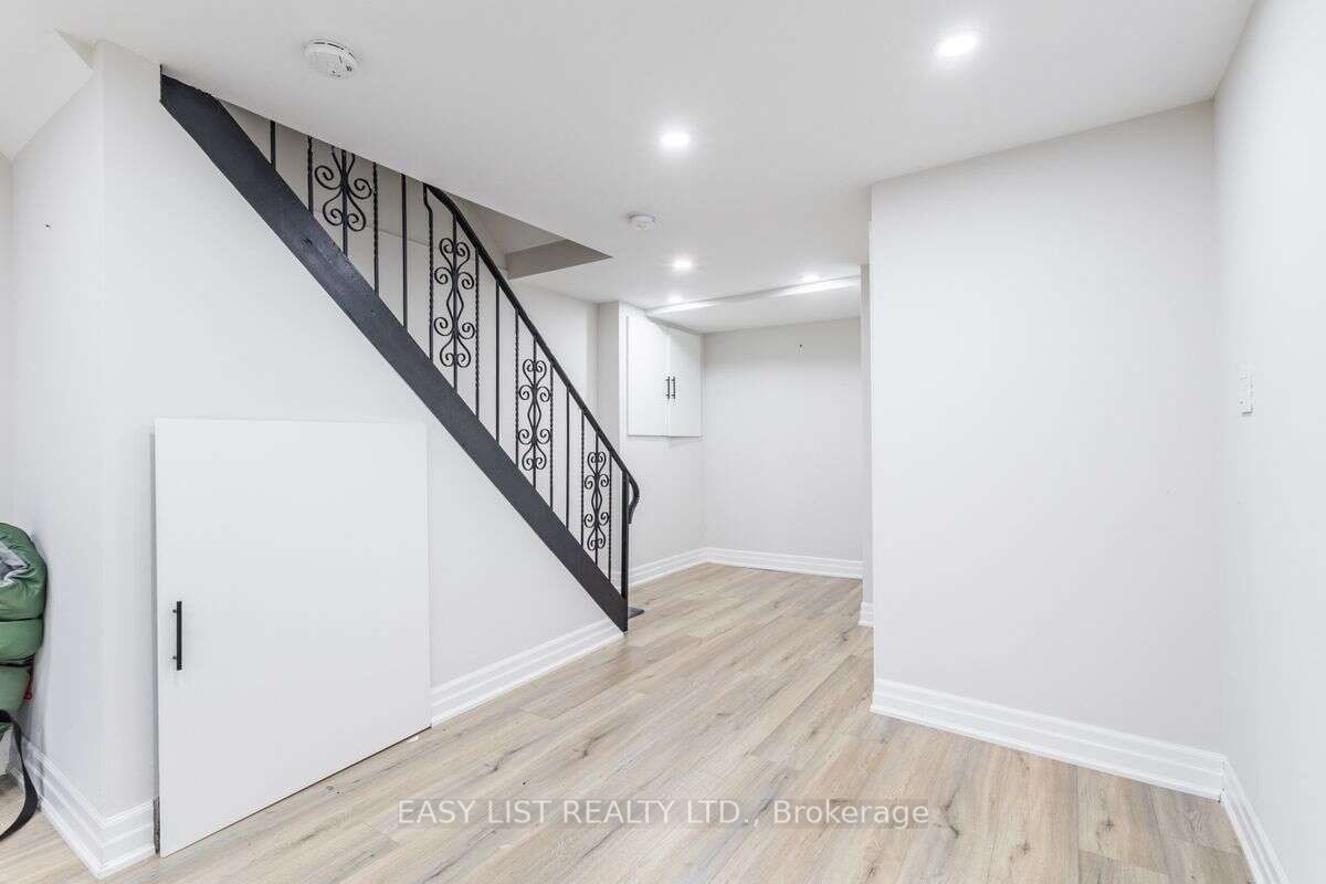 1517 Elm Rd, #10