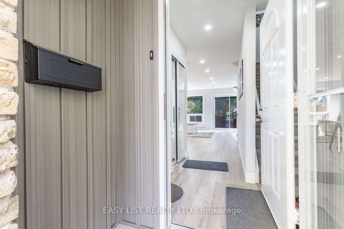 1517 Elm Rd, #10