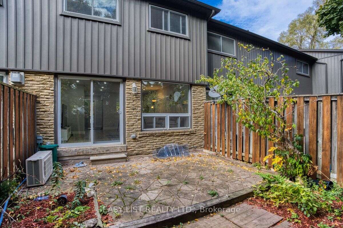 1517 Elm Rd, #10