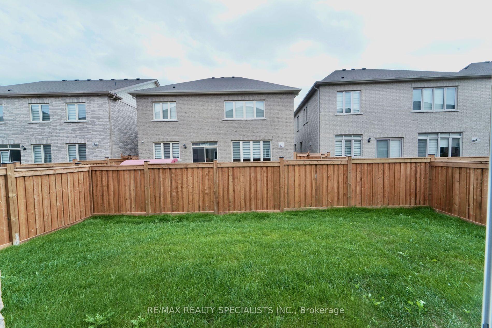 68 Donald Stewart Rd