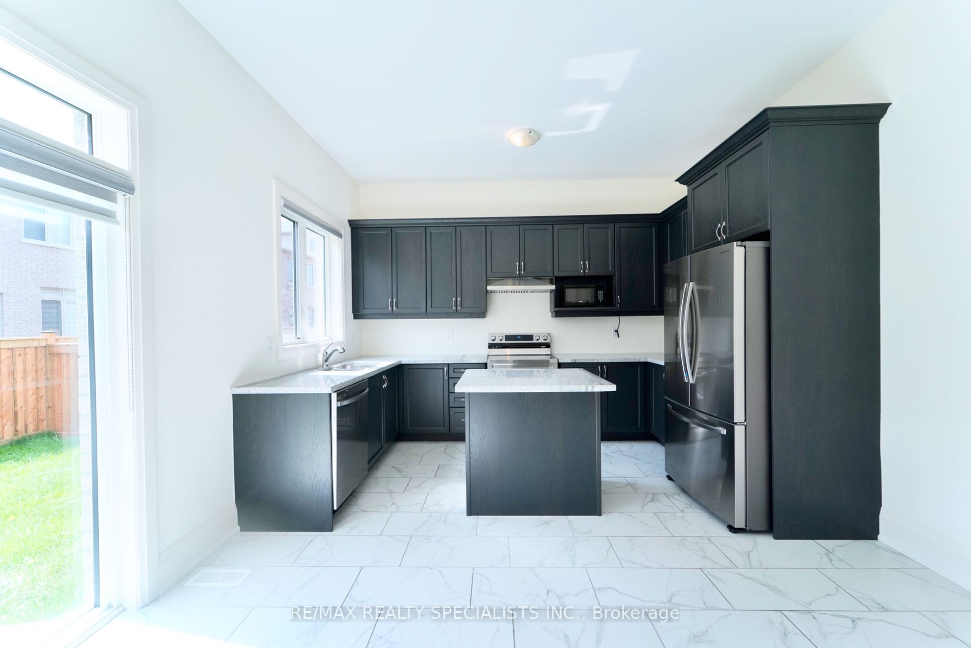 68 Donald Stewart Rd