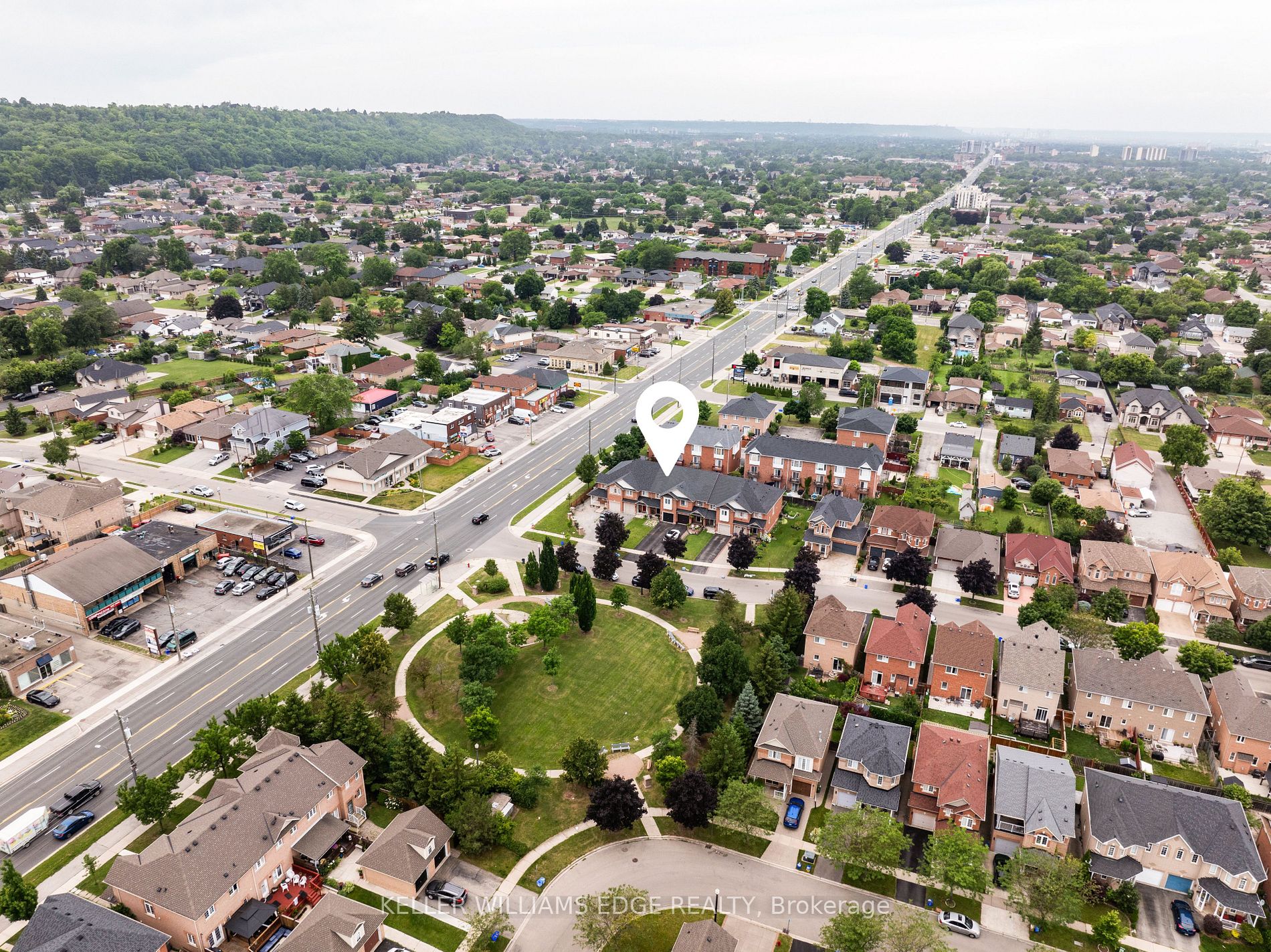 120 Peachwood Cres