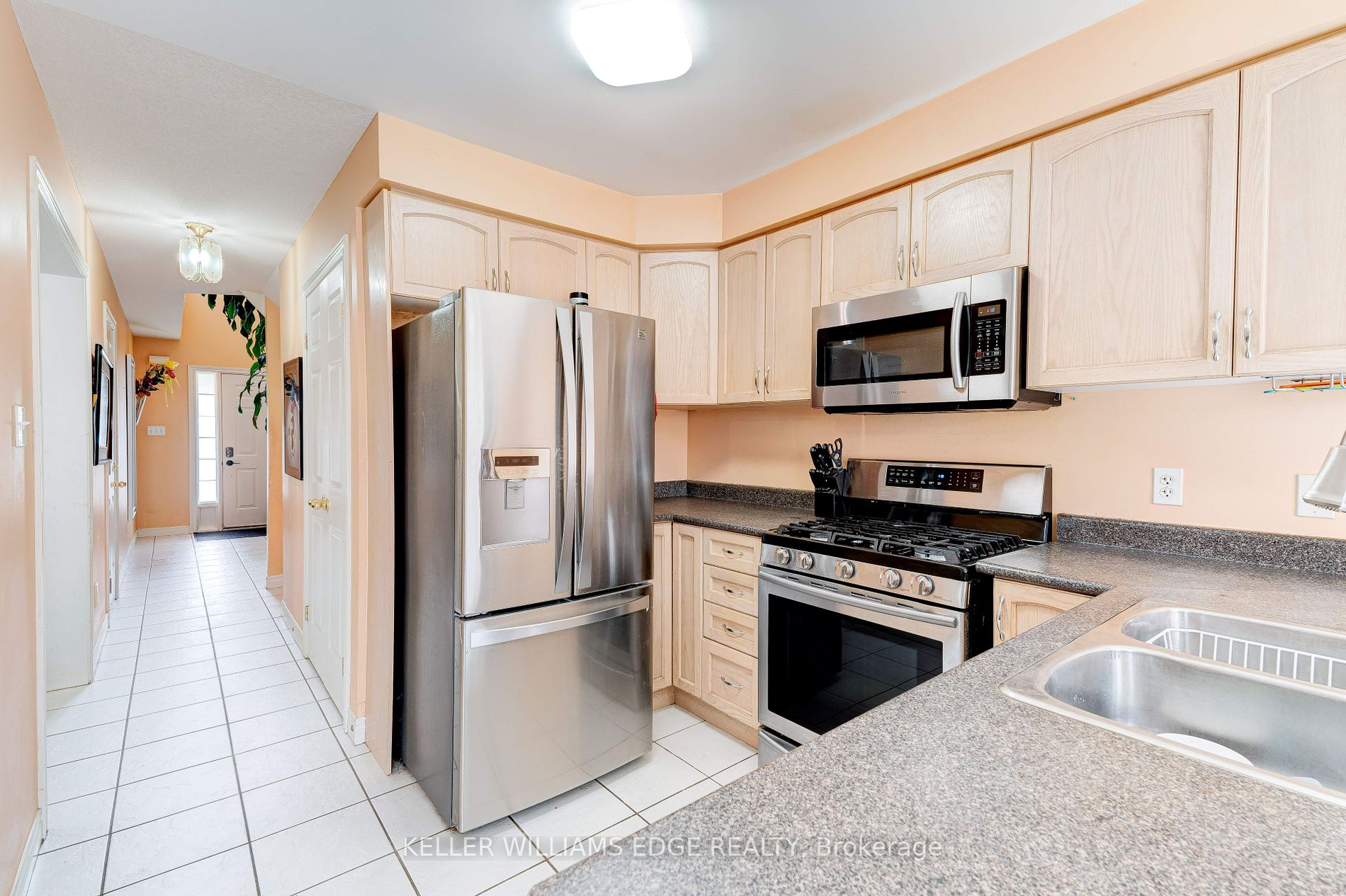 120 Peachwood Cres