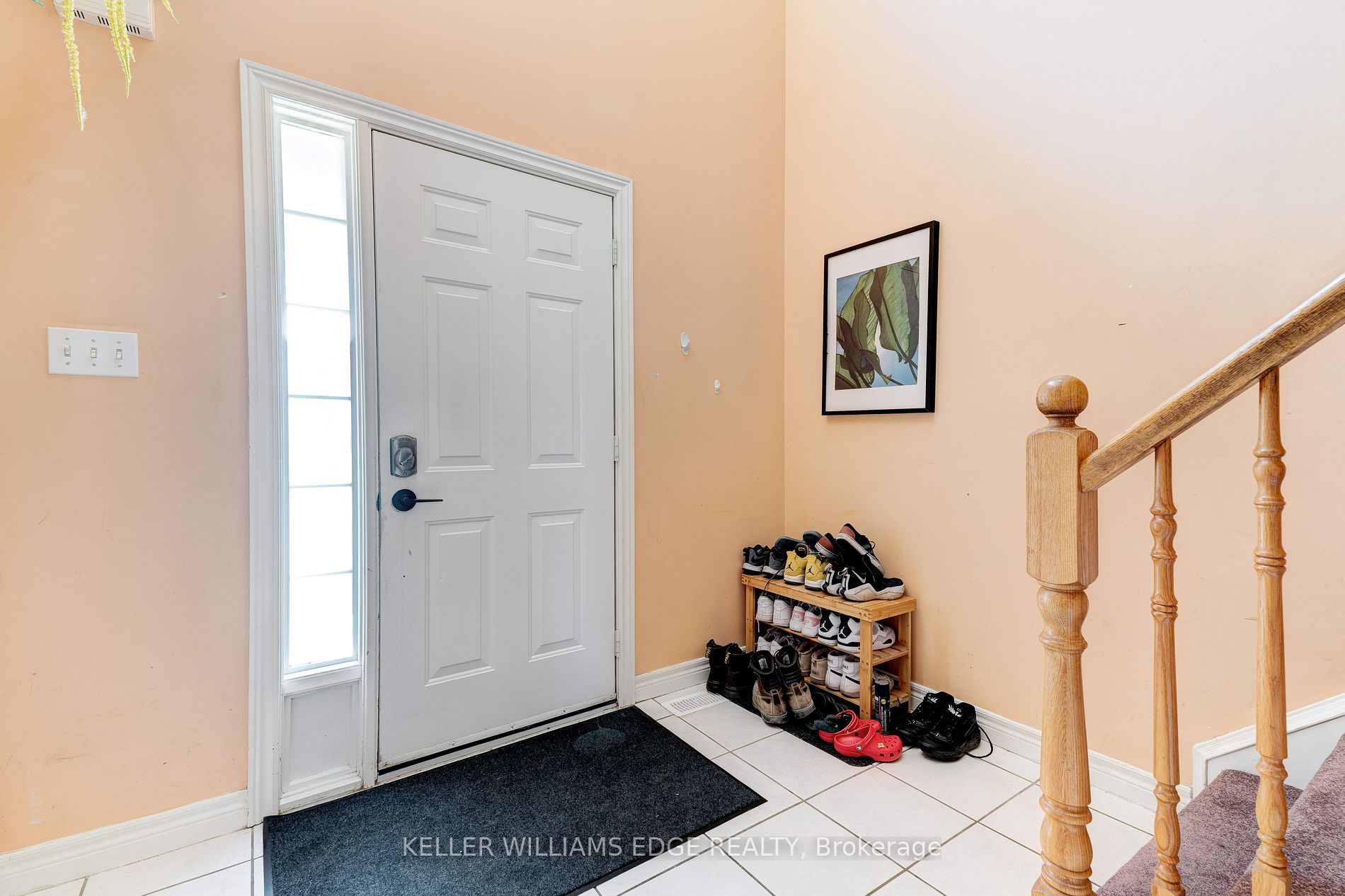 120 Peachwood Cres