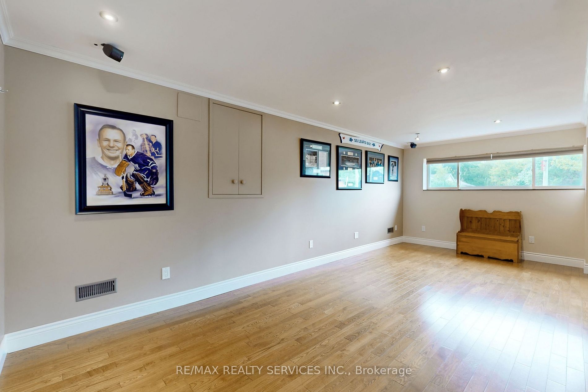 19 Trafalgar Rd