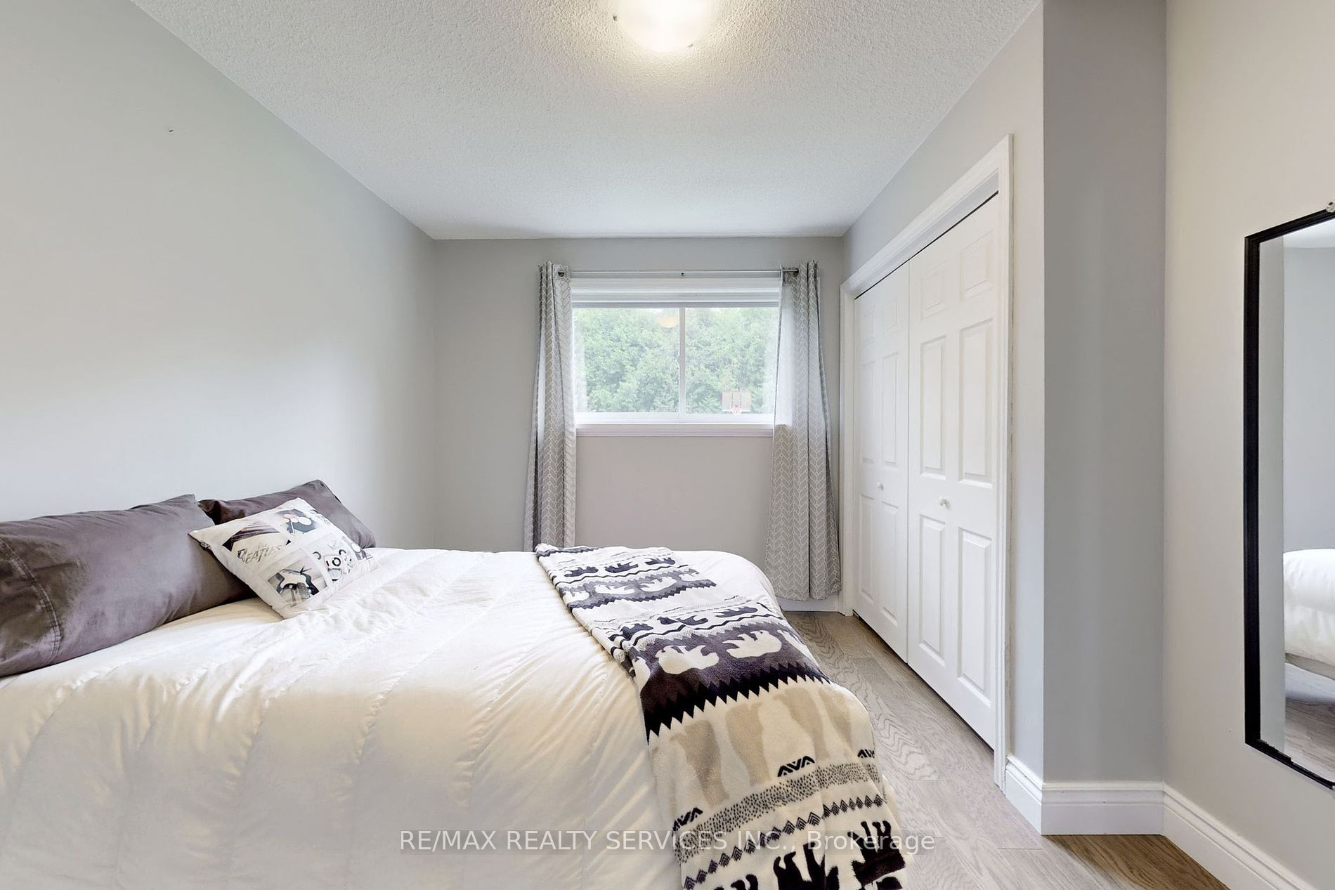 19 Trafalgar Rd