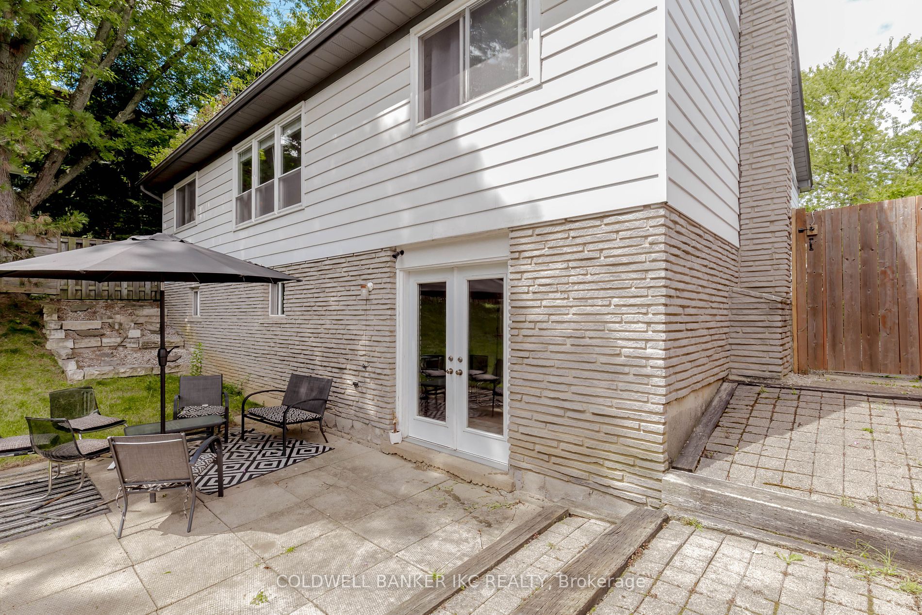 79 Ann St