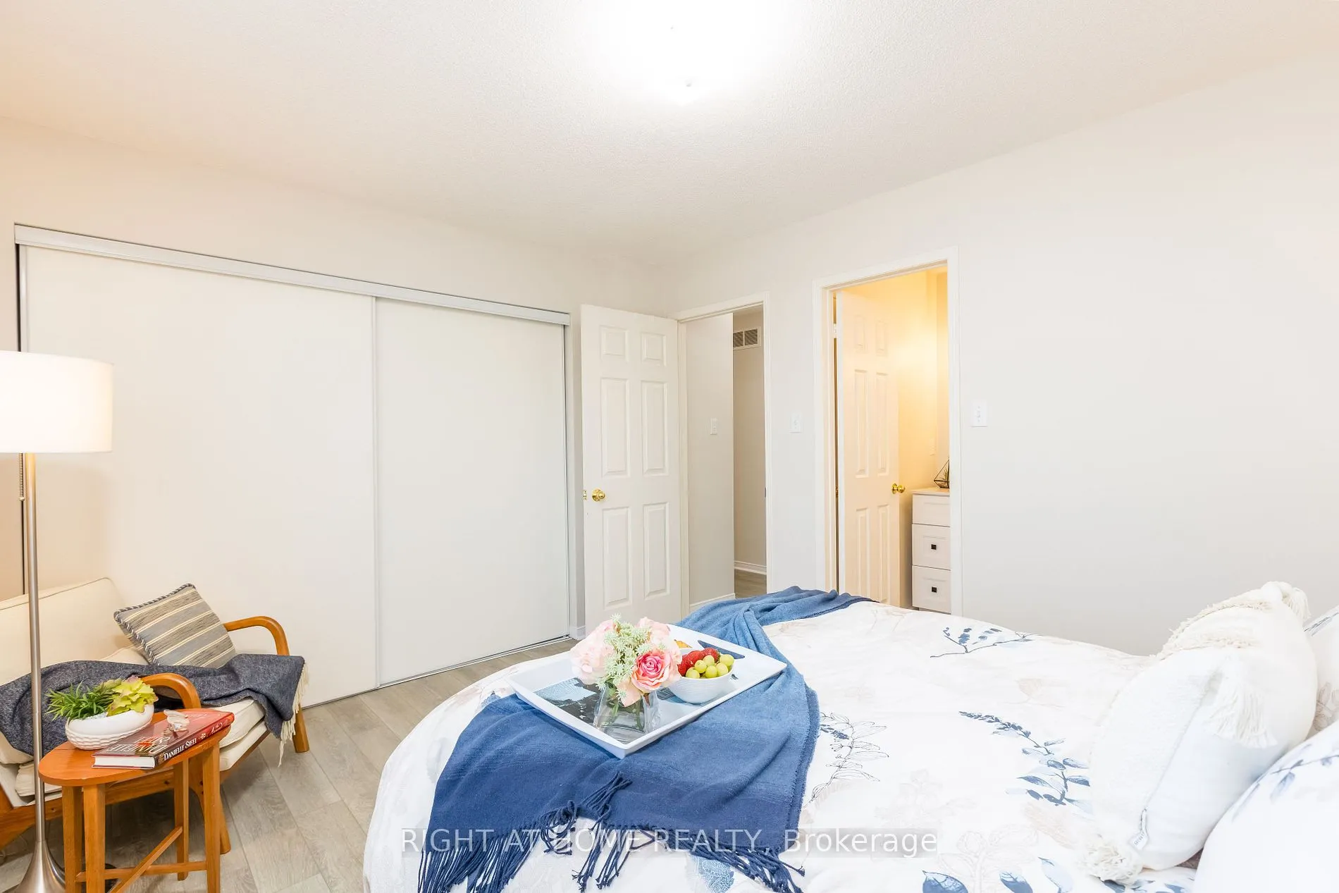 190 Elgin St
