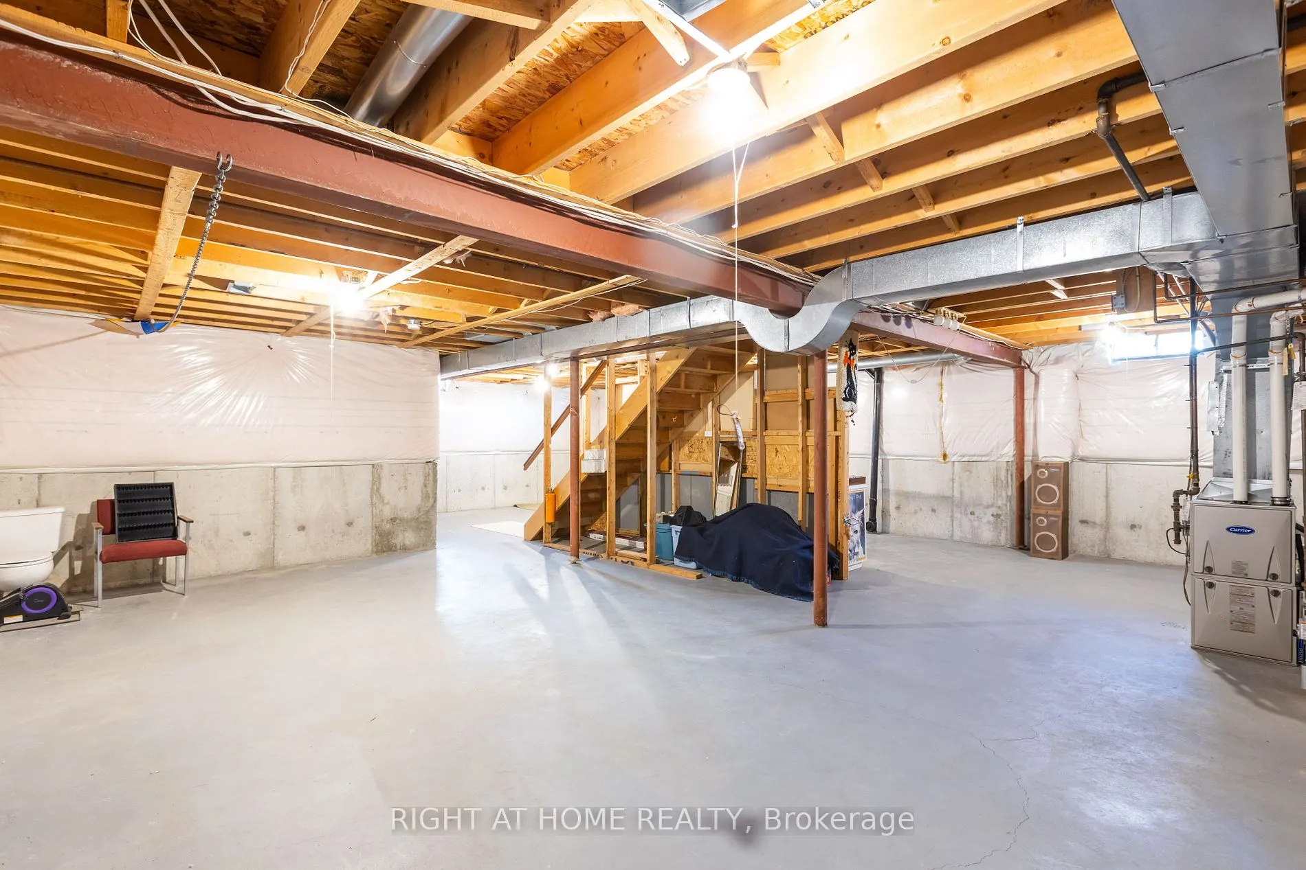 190 Elgin St