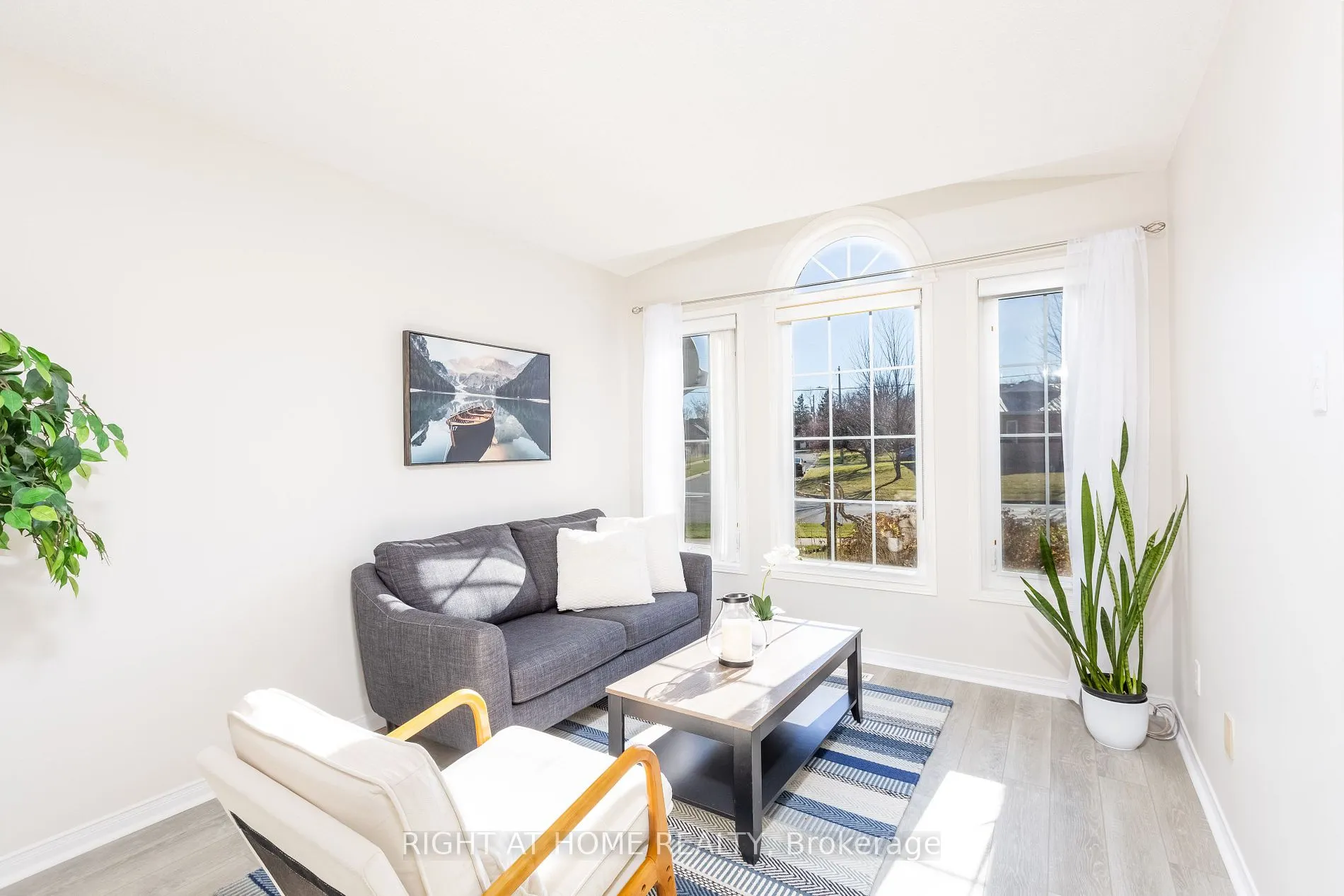 190 Elgin St