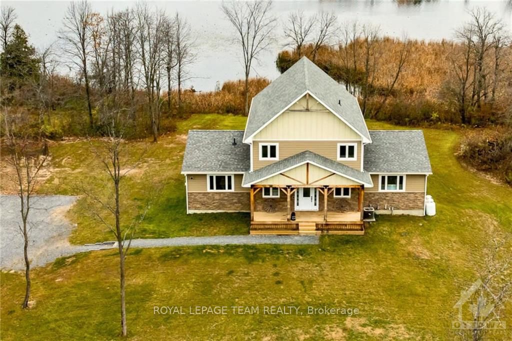 691 RIDEAU RIVER Rd