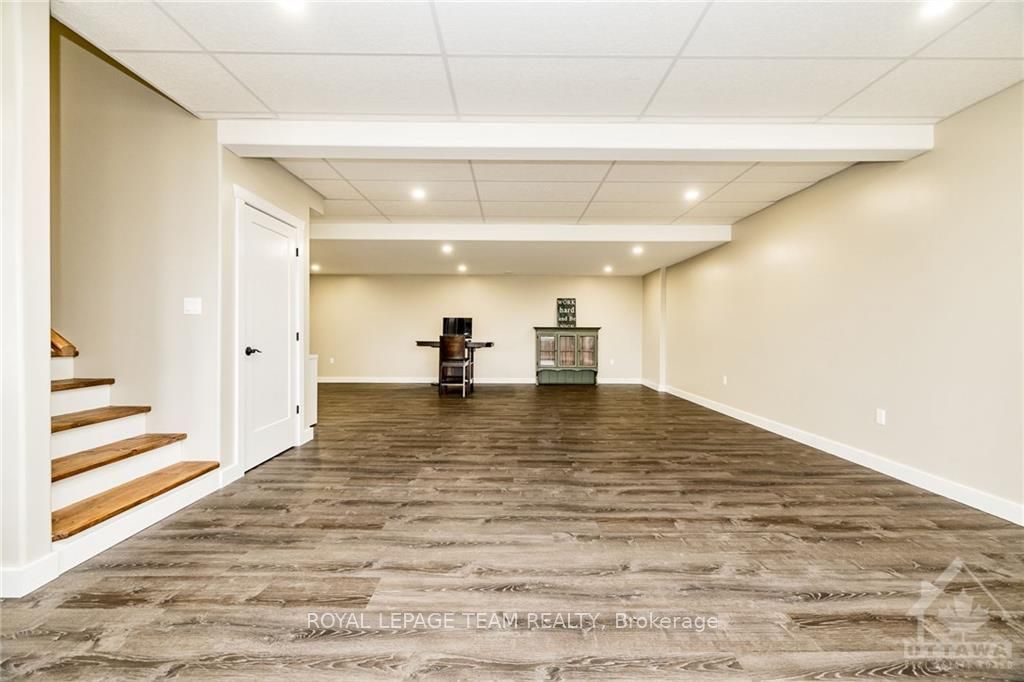691 RIDEAU RIVER Rd